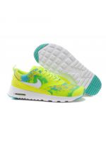 Женские кроссовки Nike Air Max Thea салатовые