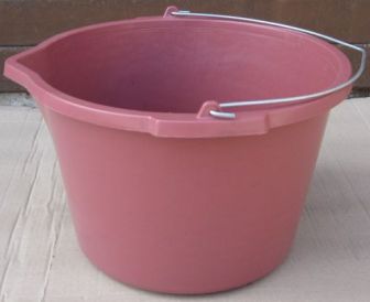 Ведро строительное 14 л с металлической ручкой и носиком