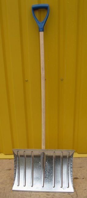 Лопата снегоуборочная оцинкованная с черенком и ручкой