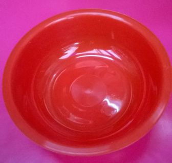 Миска пластик d=17см (0,7л)