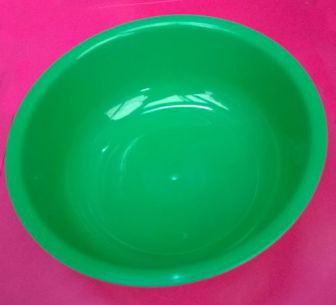 Миска пластик d=19см (1л)