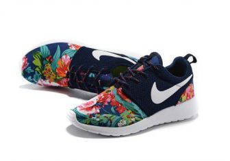 Женские кроссовки Nike Roshe Run Floral (Print синие)