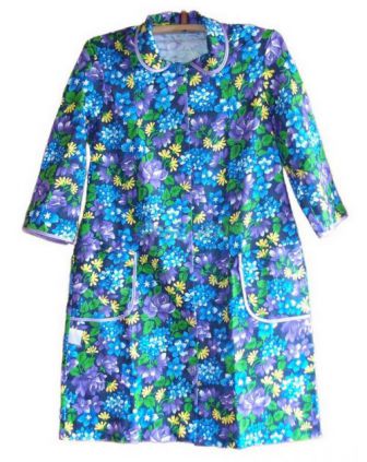 Халат байковый на пуговицах размер 48-62, расцветка в ассортименте